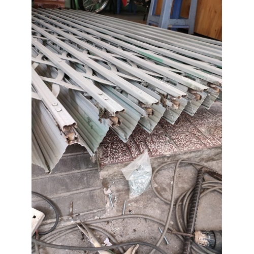 Sửa cửa sắt tại nhà Nguyễn Kiệm