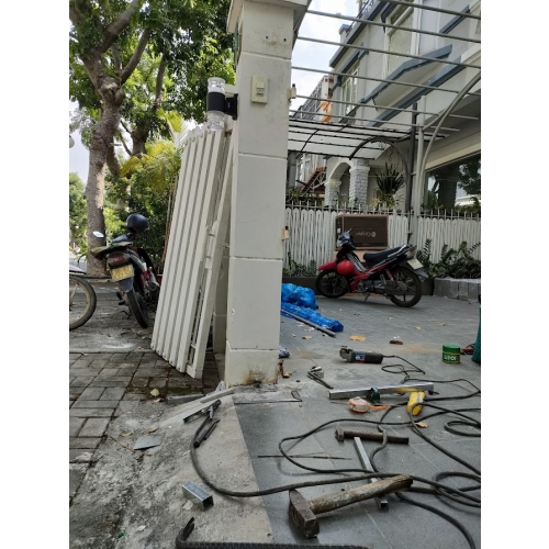 Sửa cửa sắt tại Trường Chinh Tân Bình